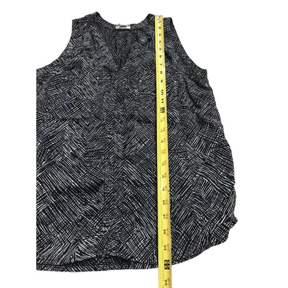 Converse One Star Womens Sleeveless V-Neck Shirt Blouse Top Small S Black White - Picture 12 of 12